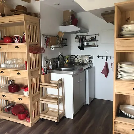 La Campagne à La Mer, Proche D'etretat * Angerville-la-Martel